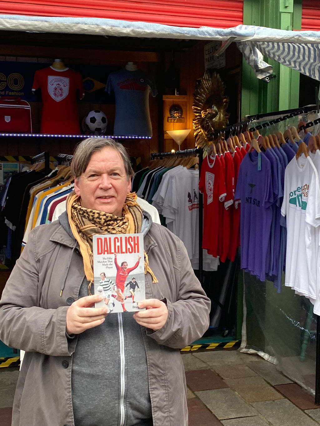 Dalglish by Tom Brogan book